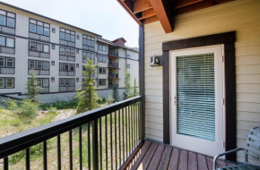 Comfortable Fraser Crossing Founders Pointe Condo with Easy Access to the Gondola condo